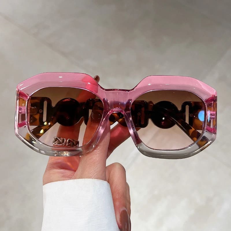 Óculos de Sol Feminino Marca de Luxo Moda Atual - Detalhe Armação - Lojas LA