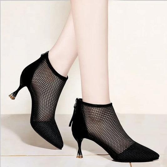 Bota Cano Curto Salto Baixo Fino Malha Sexy - Vista Principal - Lojas LA