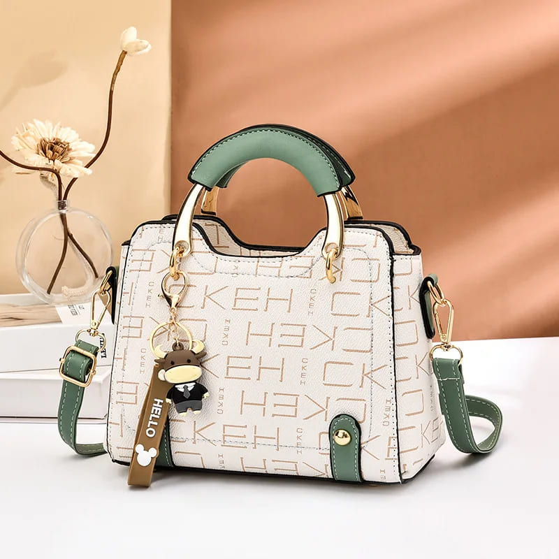 Bolsa Pequena de Ombro Quadrada Feminina - Vista Principal - Lojas LA