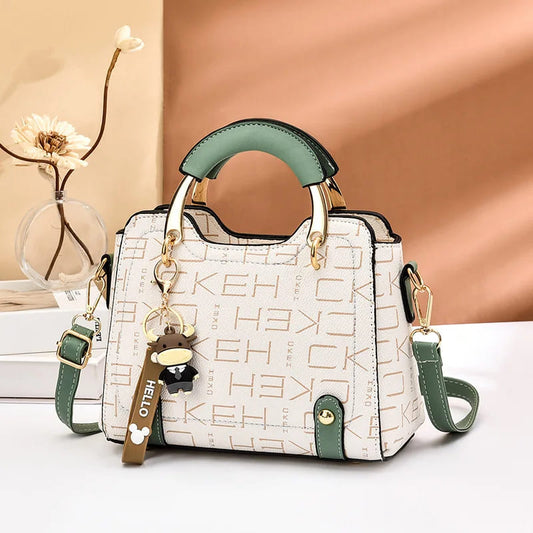 Bolsa Pequena de Ombro Quadrada Feminina - Vista Principal - Lojas LA