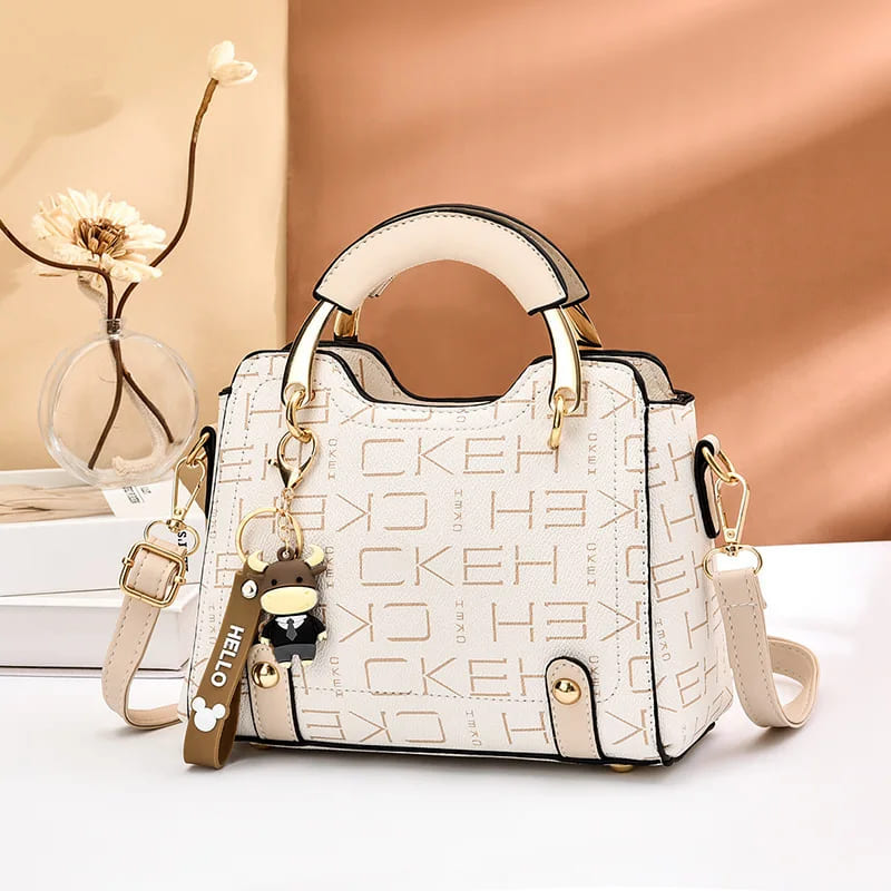 Bolsa Pequena de Ombro Quadrada Feminina - Vista Lateral - Lojas LA