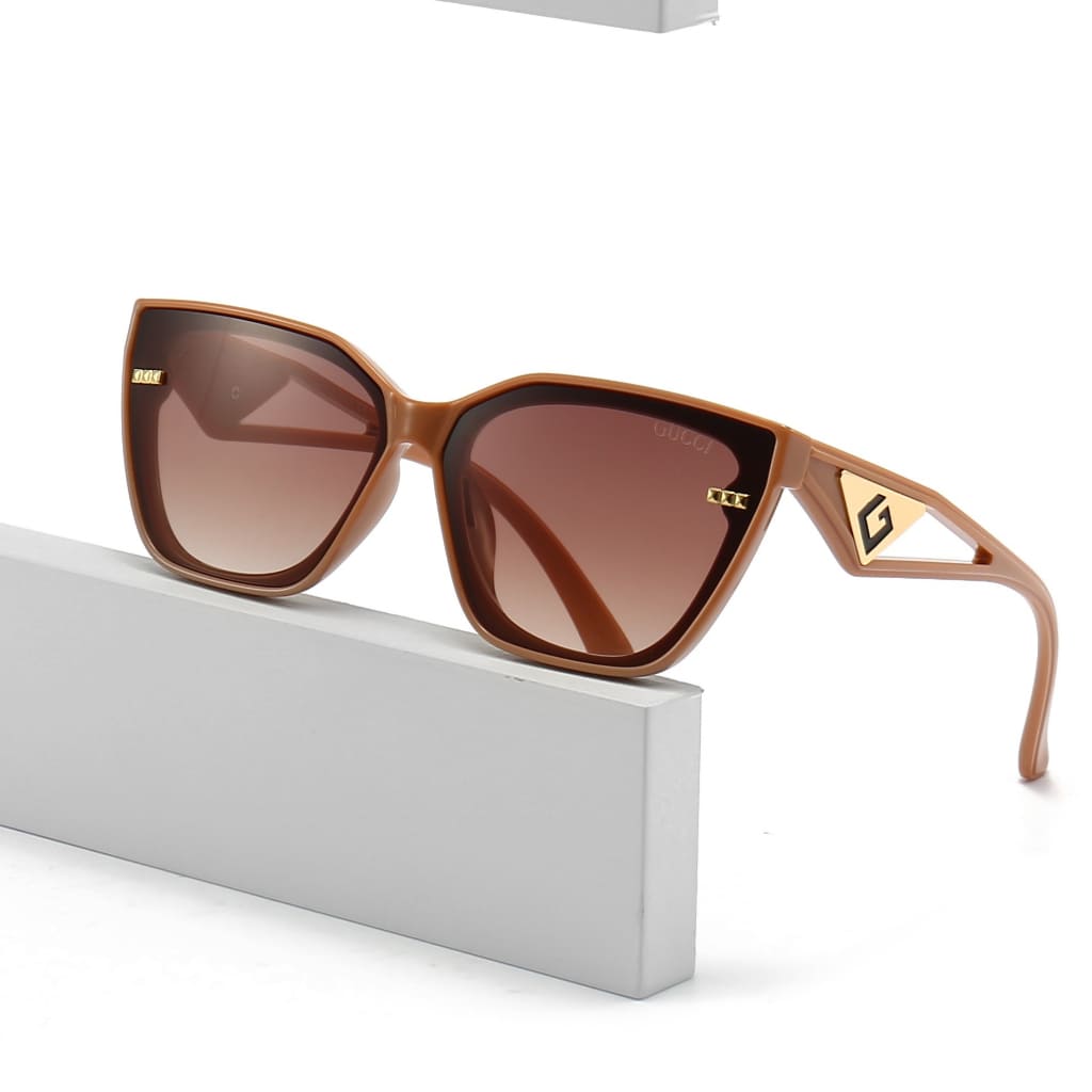 Óculos de Sol Feminino GC Design Moderno UV400 - Versão Preta - Lojas LA