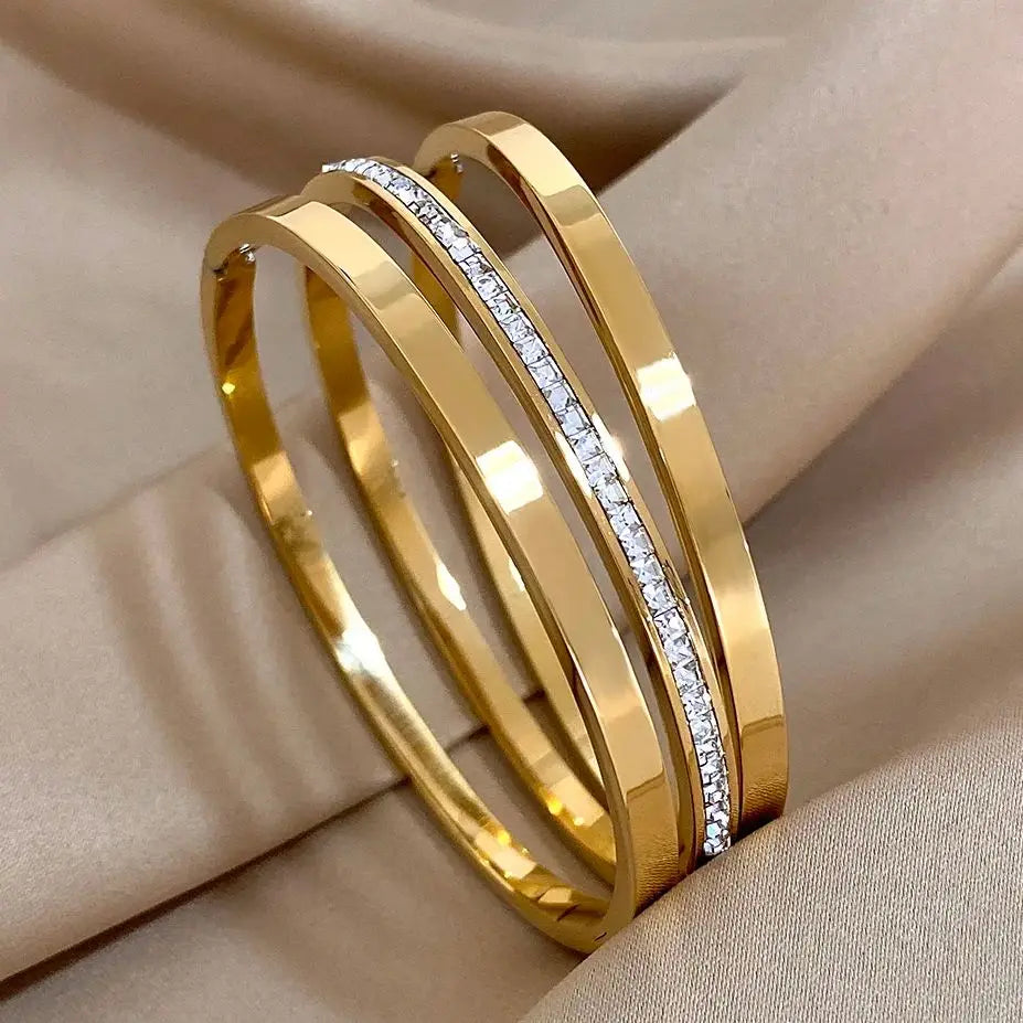 Pulseira Bracelete Feminino Dourado Glossy Aço Inoxidável Kit 3 Peças - Vista Principal - Lojas LA