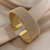 Bracelete Dourado Feminino Grosso Vintage - Vista Principal - Lojas LA