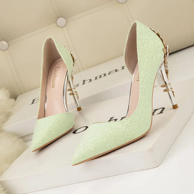 Sapato Scarpin Feminino Salto Alto 10cm Bico Fino Modelo JOYCE - Detalhe Salto - Lojas LA