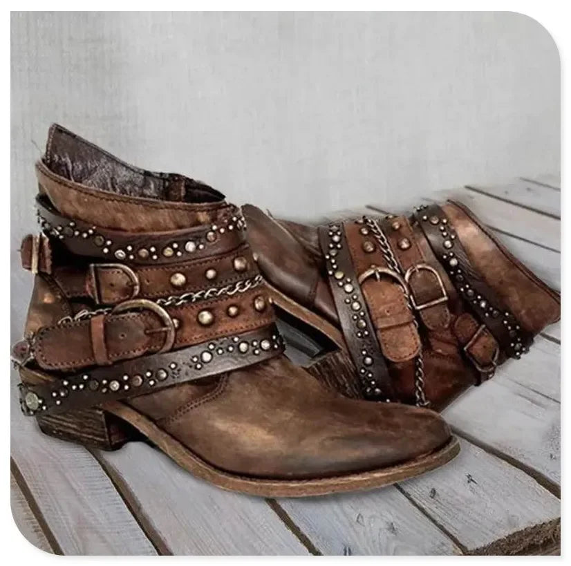 Bota Ankle Boot Feminina Estilo Britânico Fivela Marrom - Vista Lateral - Lojas LA