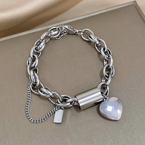 Pulseira Feminina Coração Cadeado - Detalhe Charm Cadeado Dourado - Lojas LA