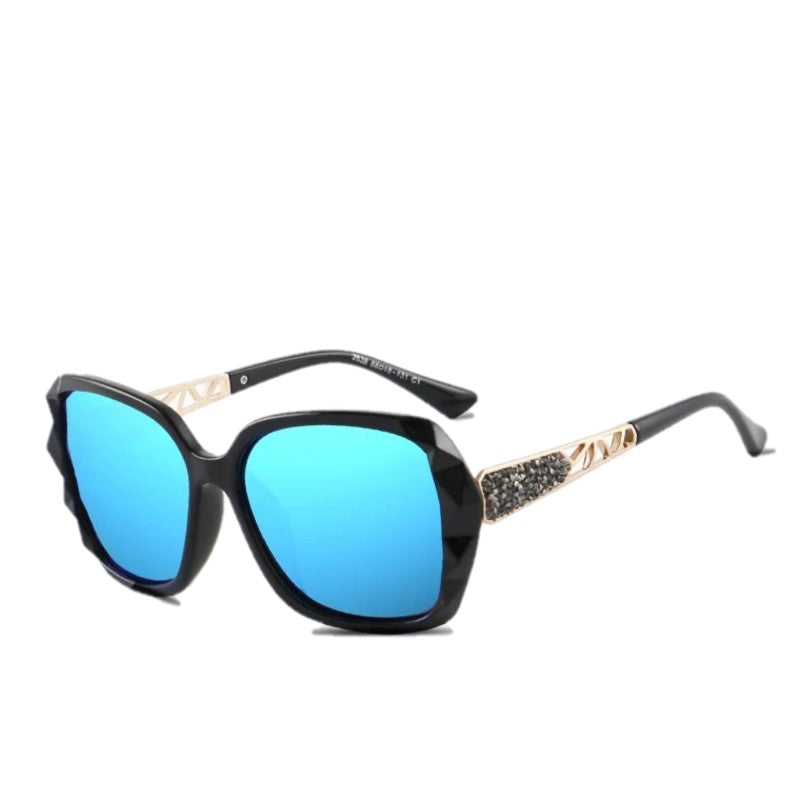 Óculos de Sol Feminino Marca de Moda UV400 - Detalhe Hastes - Lojas LA