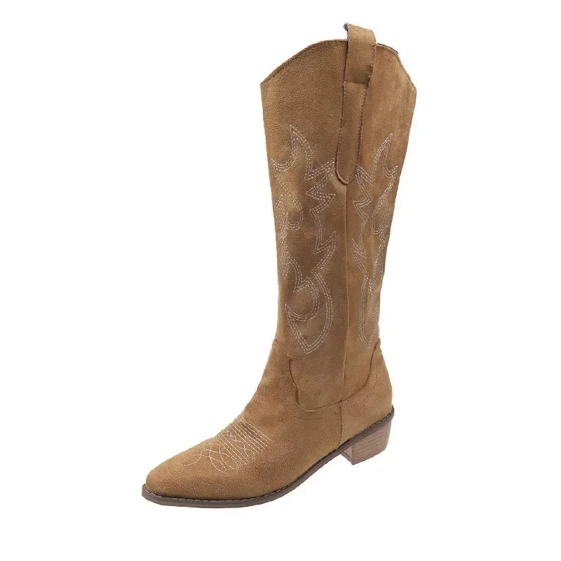 Bota Texana Feminina de Couro Salto Grosso Bordada - Versão Marrom Escuro - Lojas LA