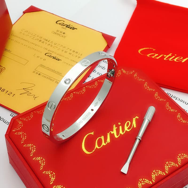 Pulseira Bracelete Feminina Moda Aço Inoxidável - Modelo Prata Broca - Lojas LA