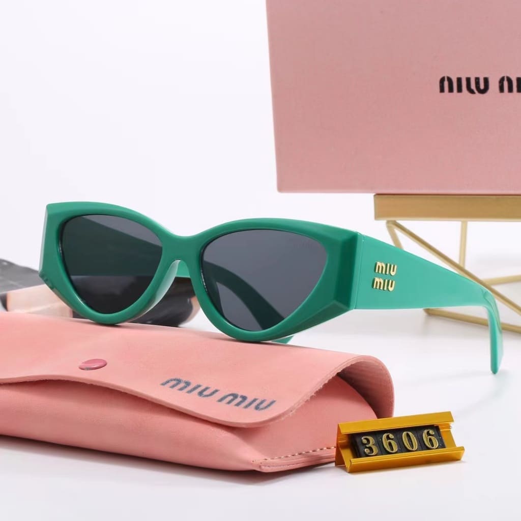 Óculos de Sol Feminino Luxo Celebridade Moda Atual - Detalhe Hastes - Lojas LA