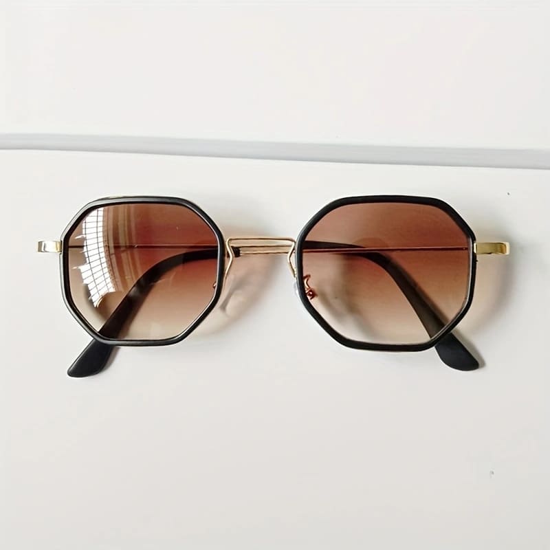 Óculos de Sol Feminino Poligonal Fashion UV400 - Vista Lateral - Lojas LA