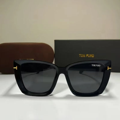Óculos de Sol Feminino Quadrado Retrô — Vista Lateral | Lojas LA