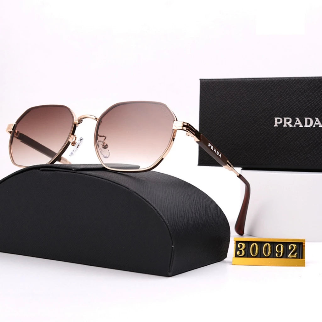 Óculos de Sol Feminino Prada — Design Italiano Sofisticado | Lojas LA