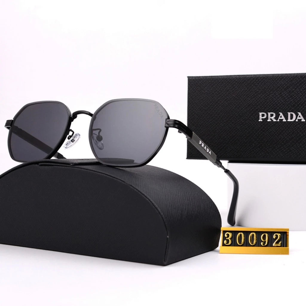 Óculos de Sol Feminino Moderno Prada — Lojas LA