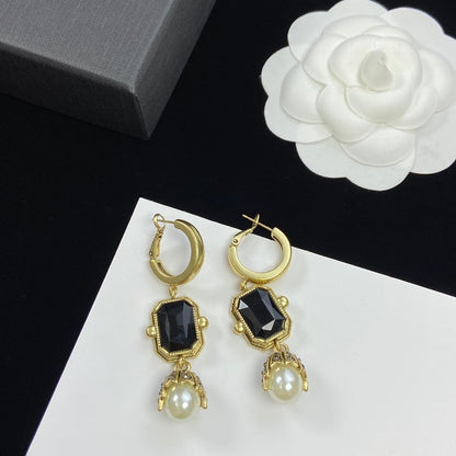 Brinco de Cristal Vintage Feminino - Versão Dourada - Lojas LA