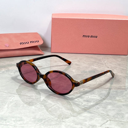 Óculos de Sol Feminino Redondo Miu Miu - Vista Completa - Lojas LA