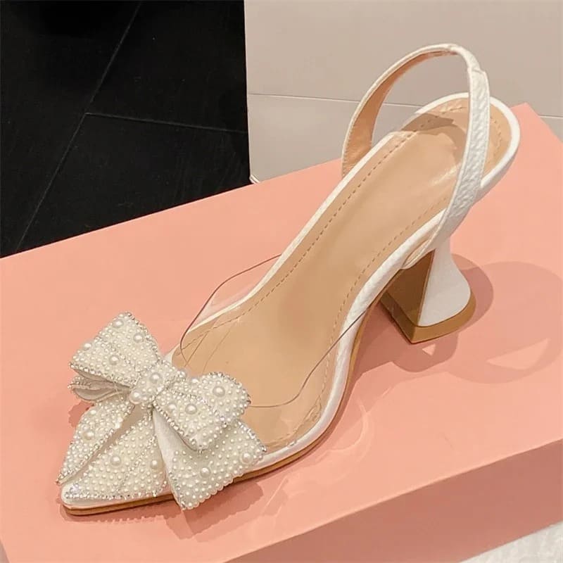 Sandália Feminina de Salto Alto Branco com Laço - Vista Principal - Lojas LA