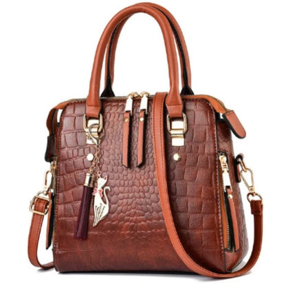 Bolsa Feminina de Couro Crocodilo Moda Atual - Detalhe Textura - Lojas LA