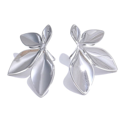 Brinco Flor Folhas Brilhante Feminino Alta Qualidade - Versão Prata - Lojas LA