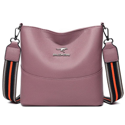 Bolsa de Couro Feminina Qualidade Premium - Vista Lateral - Lojas LA