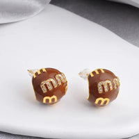 MARROM