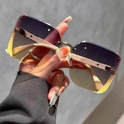 Óculos de Sol Feminino Marca de Luxo Premium - Detalhe Frontal - Lojas LA