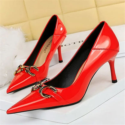 Sapato Scarpin Feminino Salto Médio 7cm Elegante Modelo PAULA