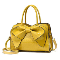 AMARELO