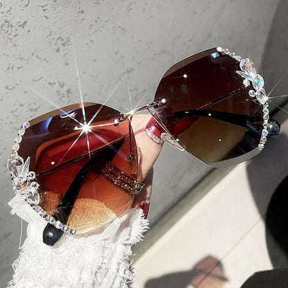 Óculos de Sol Feminino Design de Luxo UV400 - Versão Preta - Lojas LA