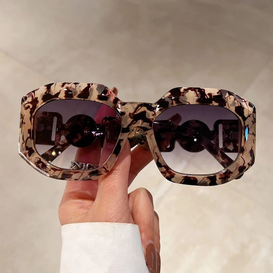 Óculos de Sol Feminino Marca de Luxo Moda Atual - Vista Frontal - Lojas LA