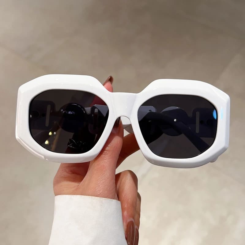 Óculos de Sol Feminino Marca de Luxo Moda Atual - Versão Preta - Lojas LA