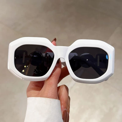 Óculos de Sol Feminino Marca de Luxo Moda Atual - Versão Preta - Lojas LA