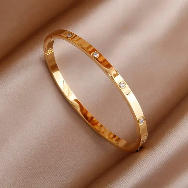 Pulseira Feminina Aço Inoxidável Modelo D0506 Dourado - Lojas LA