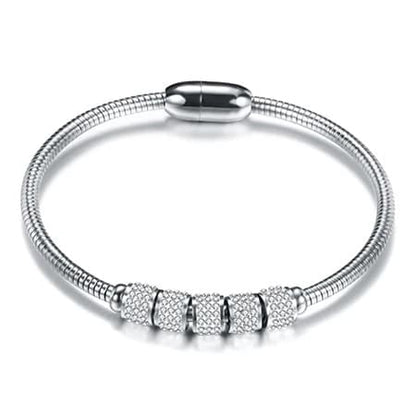 Pulseira Bracelete Feminino Aço Inoxidável Fecho Magnético Slim - Versão Prata - Lojas LA