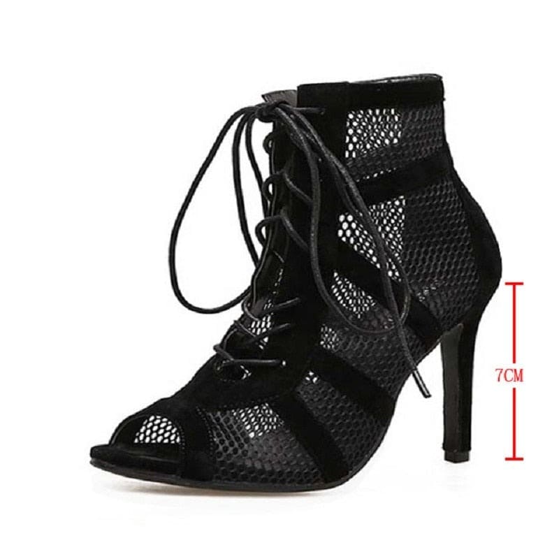 Bota Feminina De Cadarço Salto Alto Modelo FASHION - Vista Principal - Lojas LA