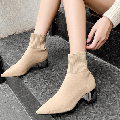 Bota Feminina Salto Baixo Modelo LARA - Vista Principal - Lojas LA
