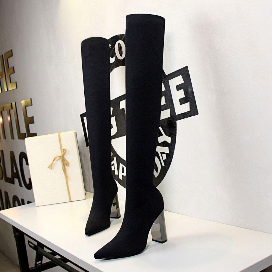 Bota Feminina Cano Longo Com Salto Bloco Modelo TIFFANY - Versão Preta - Lojas LA