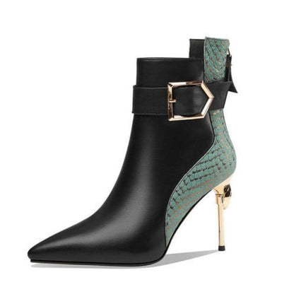 Bota Feminina Cano Curto Salto Fino Modelo YANNA - Vista Principal Branca - Lojas LA