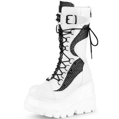Bota Tratorada Cano Longo Feminina Modelo MADELYN - Vista Principal - Lojas LA