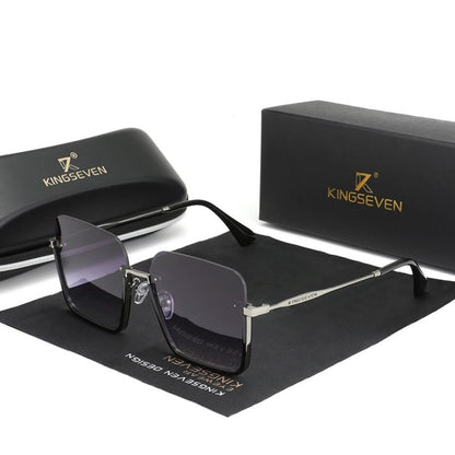 Óculos de Sol Feminino em Policarbonato UV400 - Versão Preta - Lojas LA
