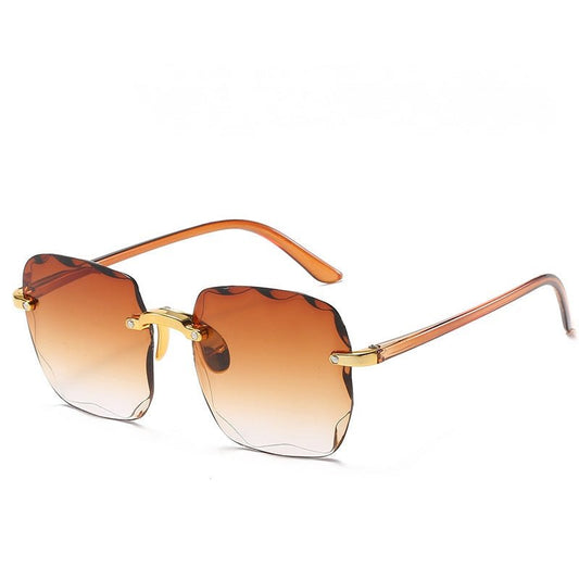 Óculos de Sol Feminino Quadrado em Metal UV400 - Vista Frontal - Lojas LA