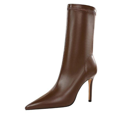 Bota Feminina De Couro Modelo PLUTÔNIO - Vista Lateral - Lojas LA