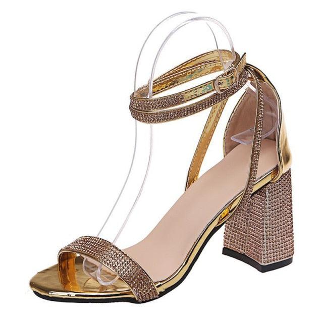 Sandália Feminina Com Strass e Salto Alto Bloco Modelo GLAM - Lojas LA