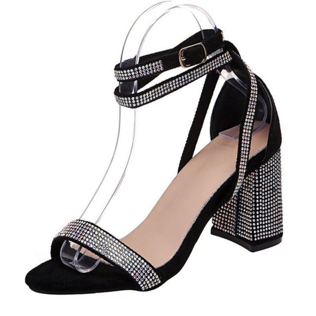 Sandália Feminina Com Strass e Salto Alto Bloco Modelo GLAM - Lojas LA