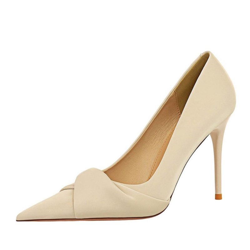 Sapato Feminino Scarpin Salto Alto Modelo CHARLE - Lojas LA