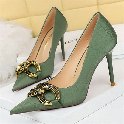 Sapato Salto Alto Scarpin Couro Modelo JÉSSICA - Lojas LA