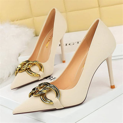 Sapato Salto Alto Scarpin Couro Modelo JÉSSICA - Lojas LA